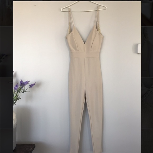 Cream romper - Picture 2 of 4